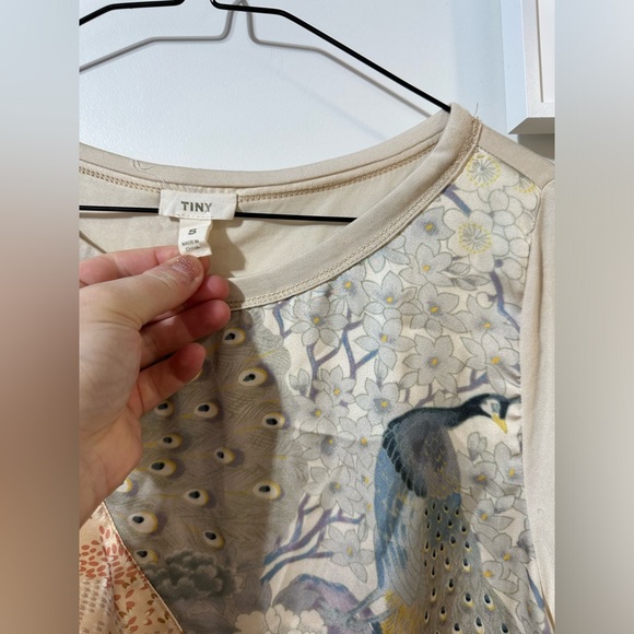 Anthropologie brand Tiny, peacock silky tee with side tie - Picture 11 of 12